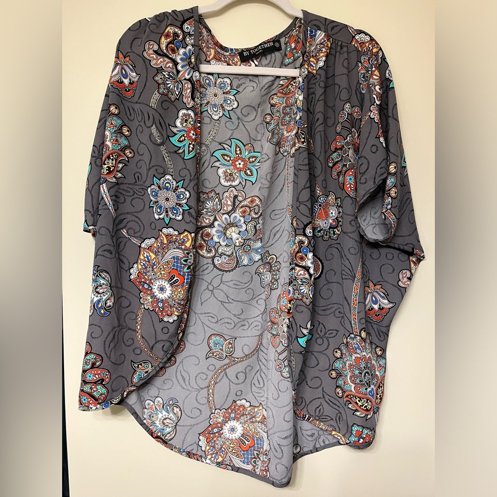By Together Kimono Short Sleeve Size Top